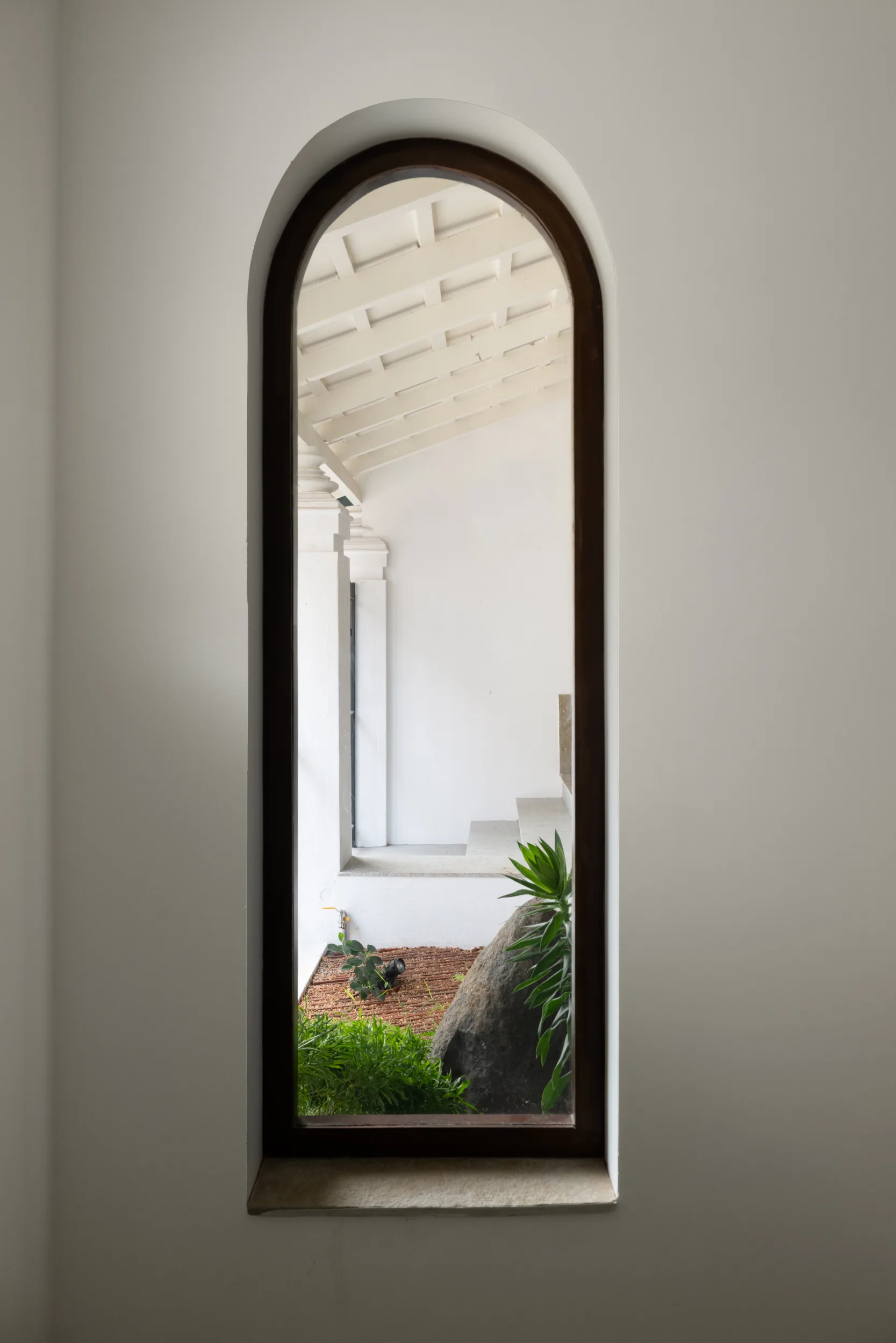 Garden entrance to Naushad Ali Pondicherry atelier